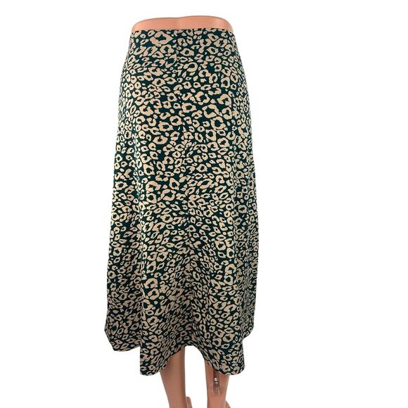 Shein Green Beige Leopard Animal Print Satin Zipper Chic Midi Slip Skirt Size 6 - Picture 3 of 6